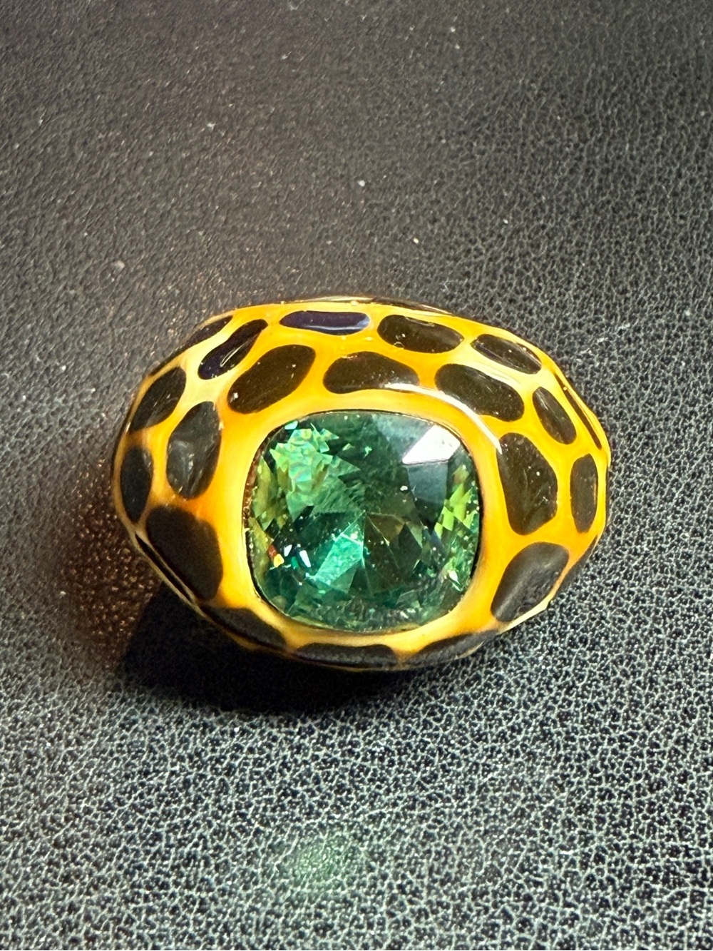 90s KJL Leopard Enamel with Green Glass Crystal Stone Cocktail Ring Size 8.25